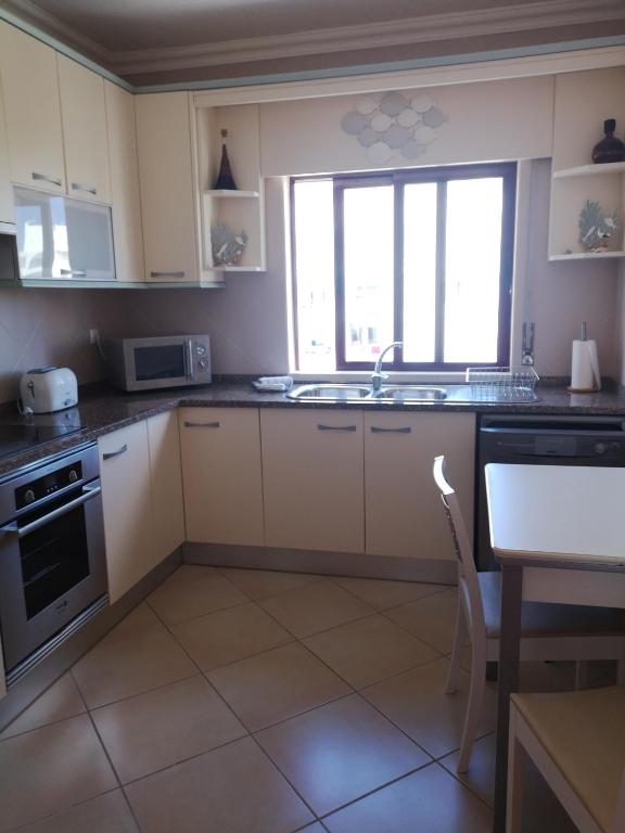 Mare Viva Beach Apartment room 5